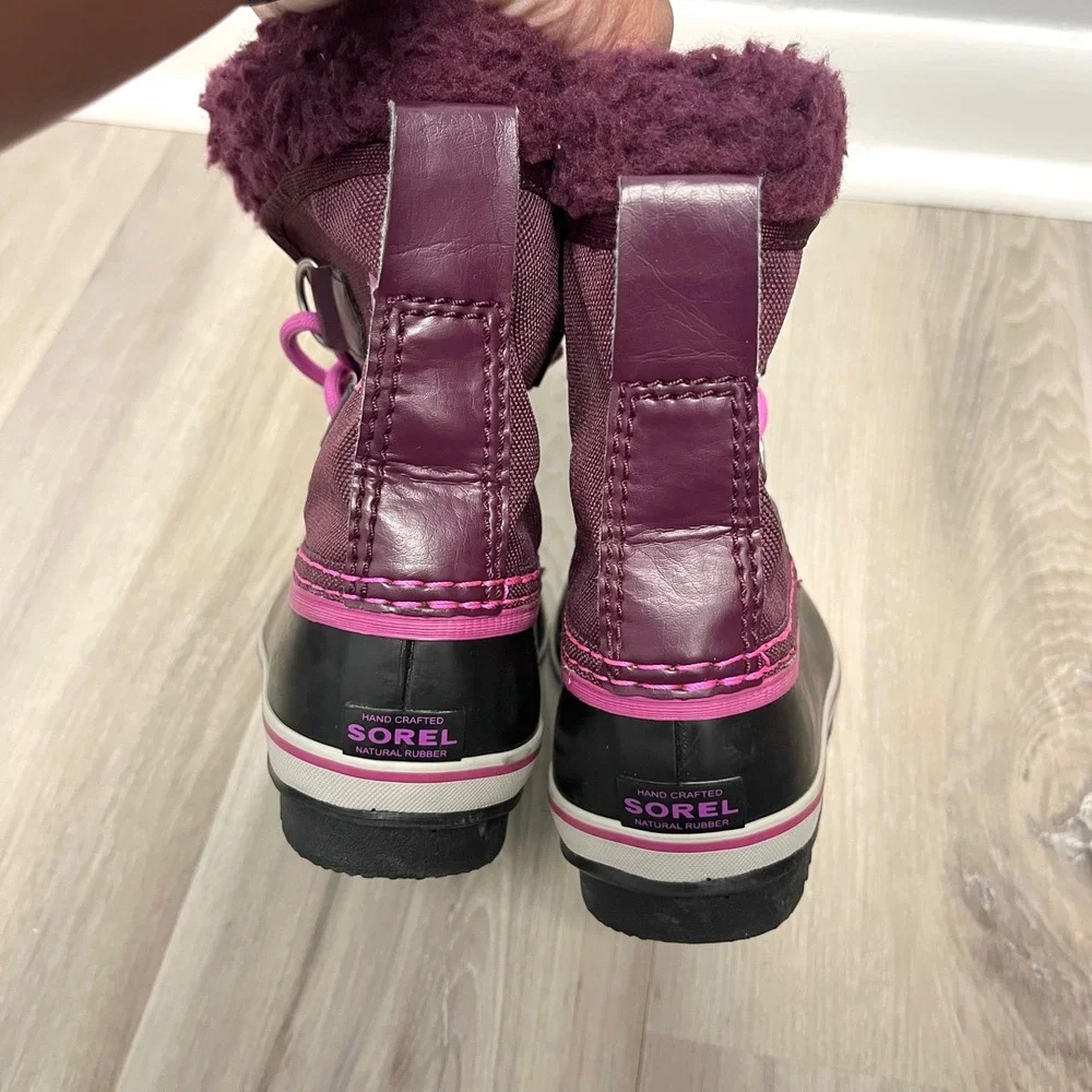 Sorel‎ Snow Boots Girls 10 Yoot Pac Purple/Black Waterproof Faux Fur Trim Winter